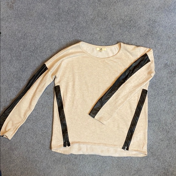 YA Los Angeles Sweater - Picture 1 of 5